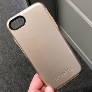 iPhone 7/8 Metallic Gold Slim Case